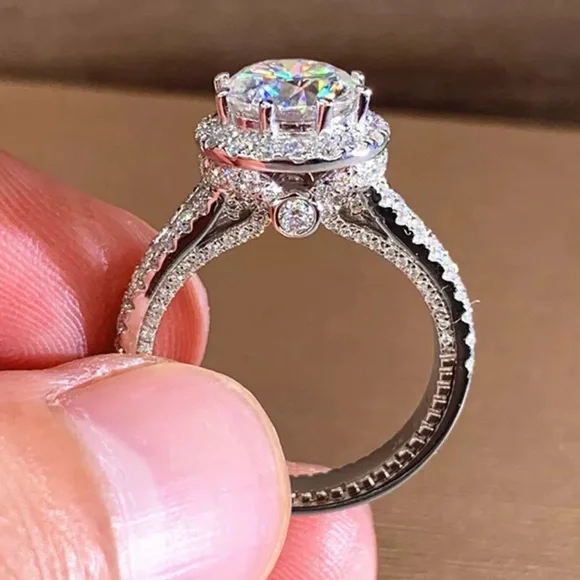 NEW 925 Sterling Silver Round Diamond Cubic Zirconia Ring - Picture 5 of 9